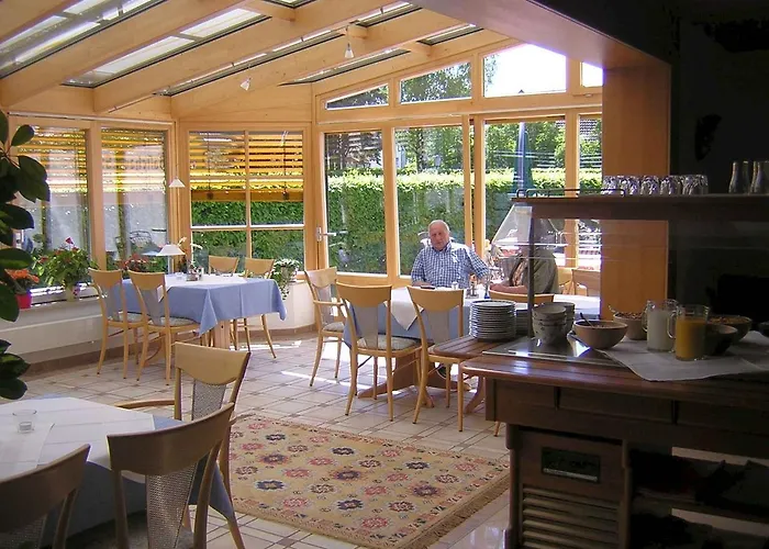 מלון Stegner 3*